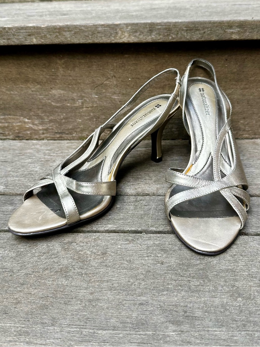 Naturalizer Amour Gold Vintage Slingback Kitten Heels